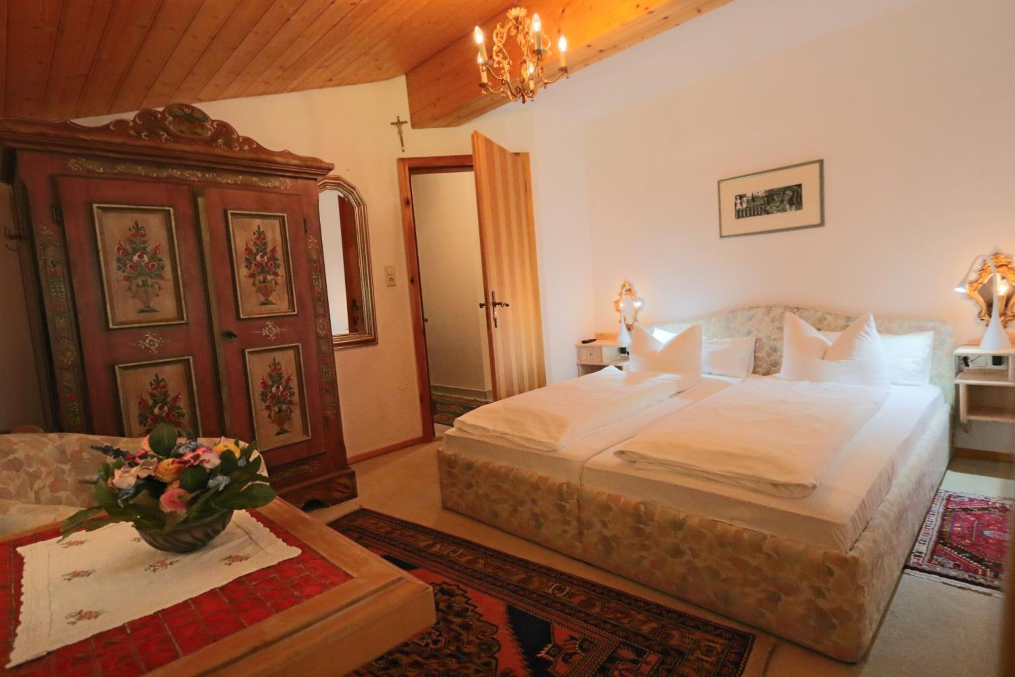 Appartamento con 2 Camere da Letto e con Vista Montagna